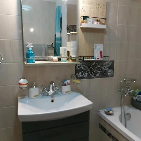 Lägenhet Flomar By The Sea *